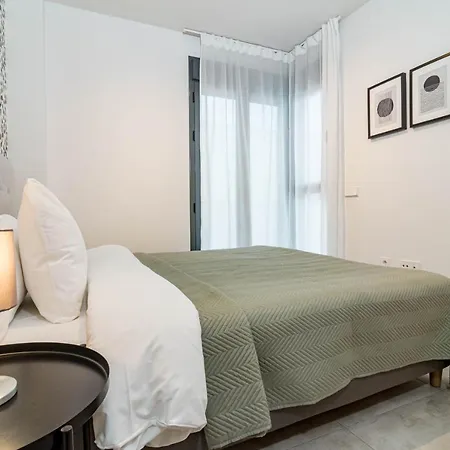 Sb32d- Wonderful Close To Apartment
